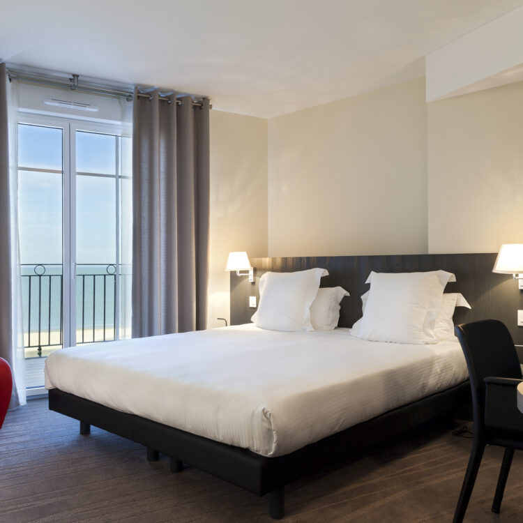 Bon cadeau Dîner, Nuit face mer et Petit-déjeuner - Toute l'année